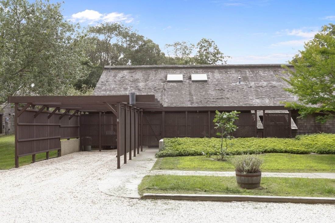 East Hampton, New York, United States 1 - 16258554