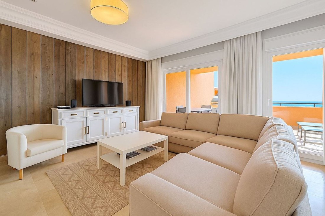 Townhouse in Buenas Noches, Estepona, Spain 3 - 16256500