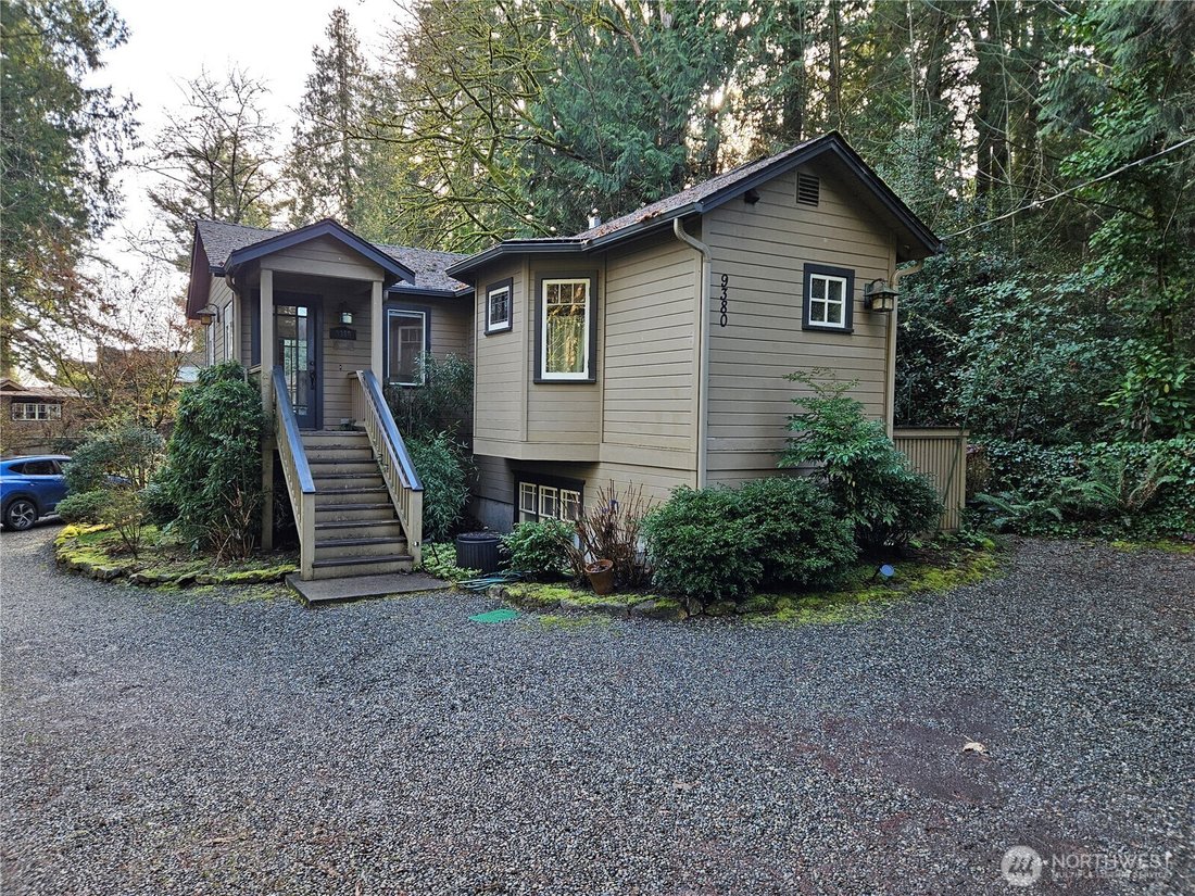 House in Bainbridge Island, Washington, United States 2 - 16254807