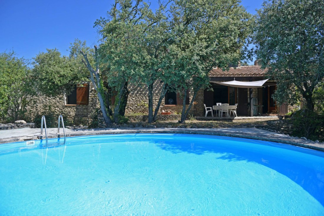House in Gordes, Provence-Alpes-Côte d'Azur, France 5 - 16256678
