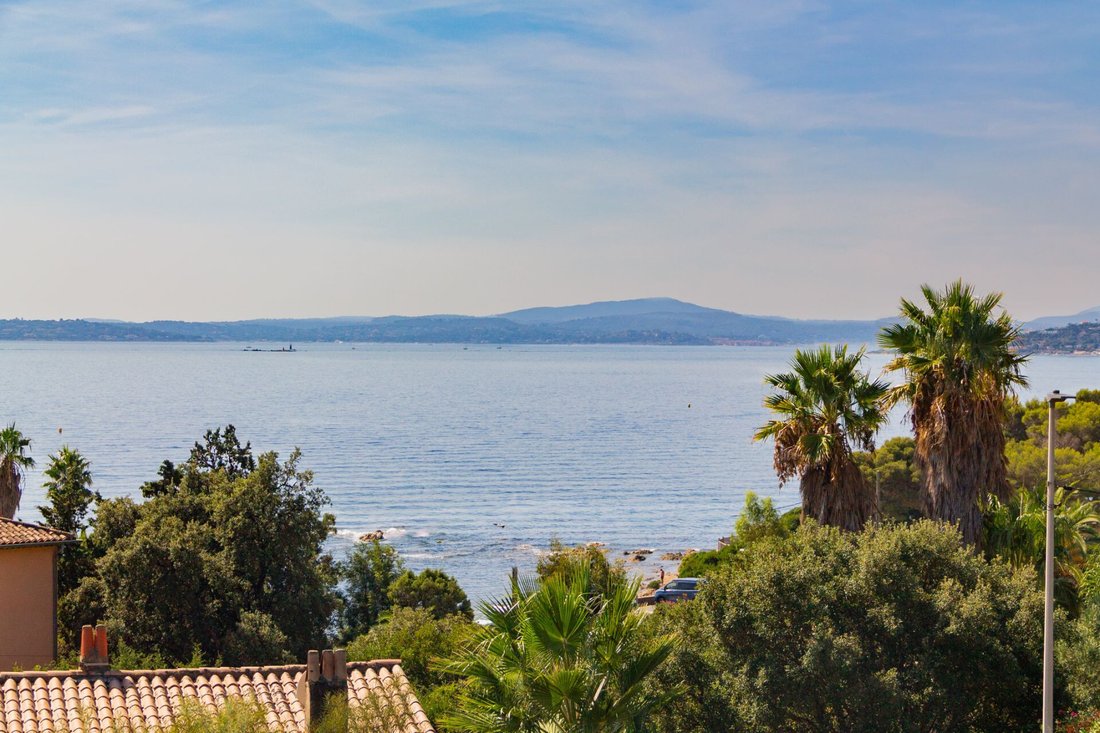 Villa in Les Issambres, Roquebrune-sur-Argens, France 3 - 16258314