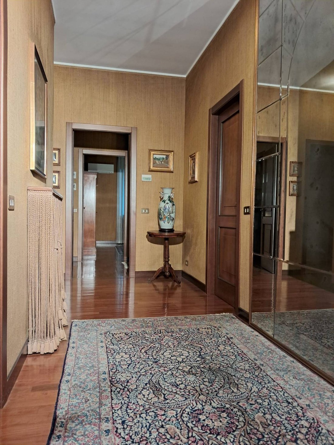Villa in Samarate, Lombardy, Italy 5 - 16258703