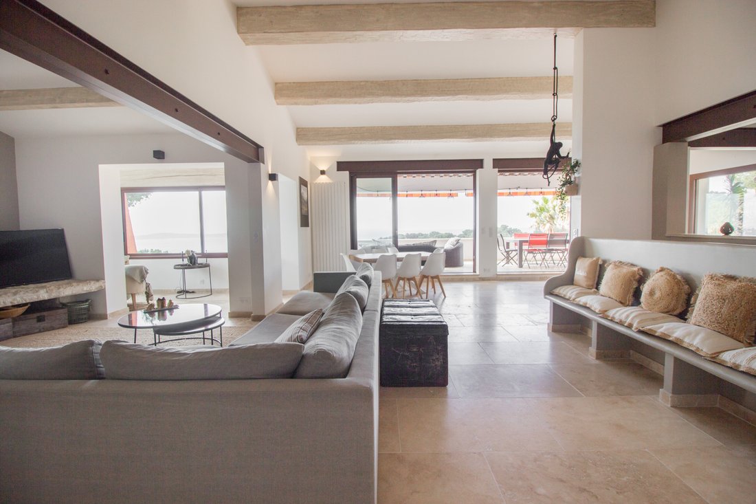 Villa in Hyeres, Provence-Alpes-Côte d'Azur, France 4 - 16255819