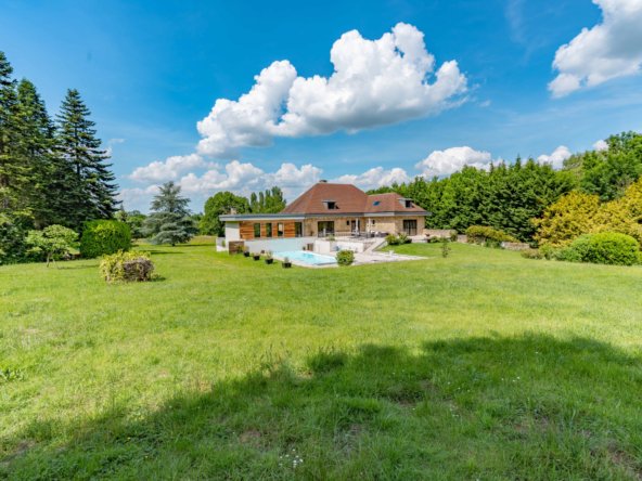 House in Galluis, Ile-de-France, France 5 - 16255662