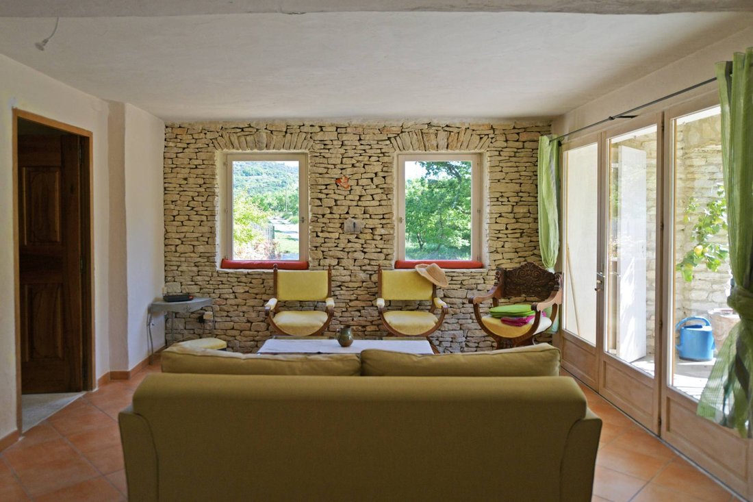 House in Gordes, Provence-Alpes-Côte d'Azur, France 4 - 16256483