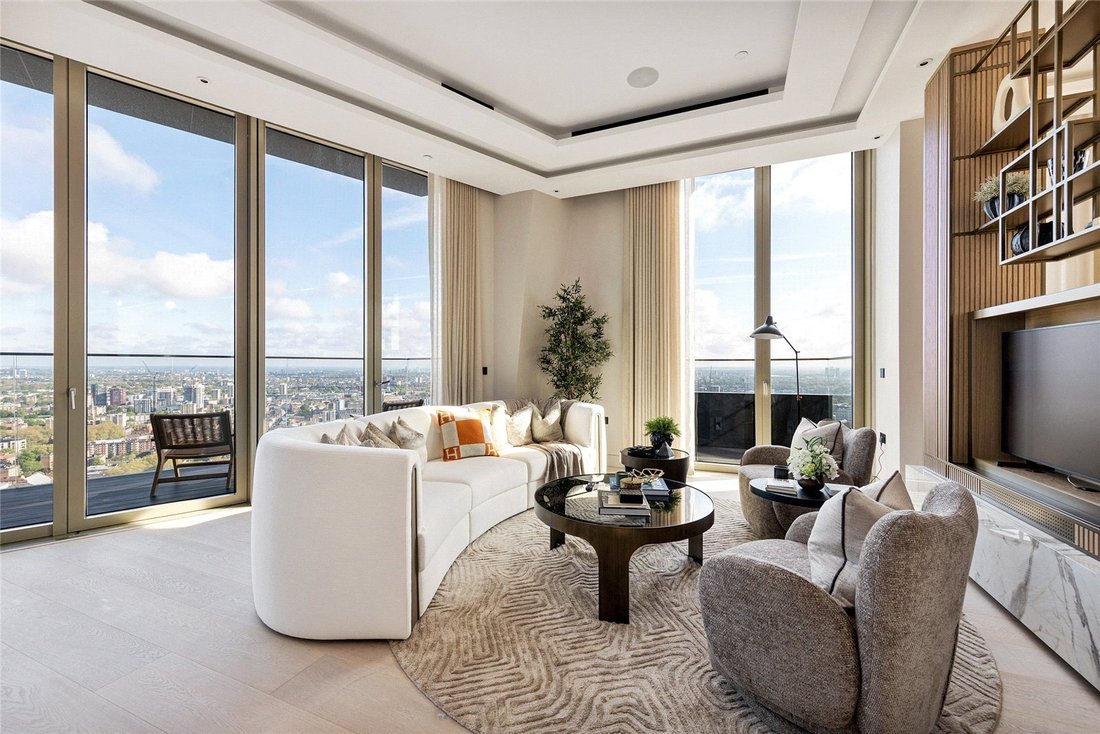 Apartment in EC2, Islington, England 1 - 16256803
