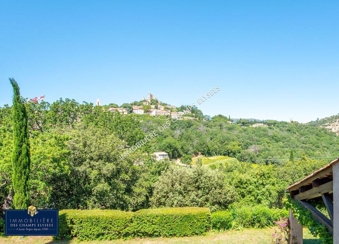 Villa in Grimaud, Provence-Alpes-Côte d'Azur, France 1 - 16255762