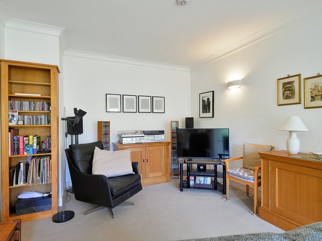 Apartment in World's End, Kensington And Chelsea, England 3 - 16258322