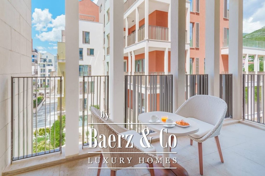 Penthouse in Tivat, Tivat Municipality, Montenegro 4 - 16258319