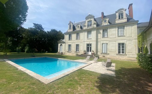 House in Grammont, Tours, France 1