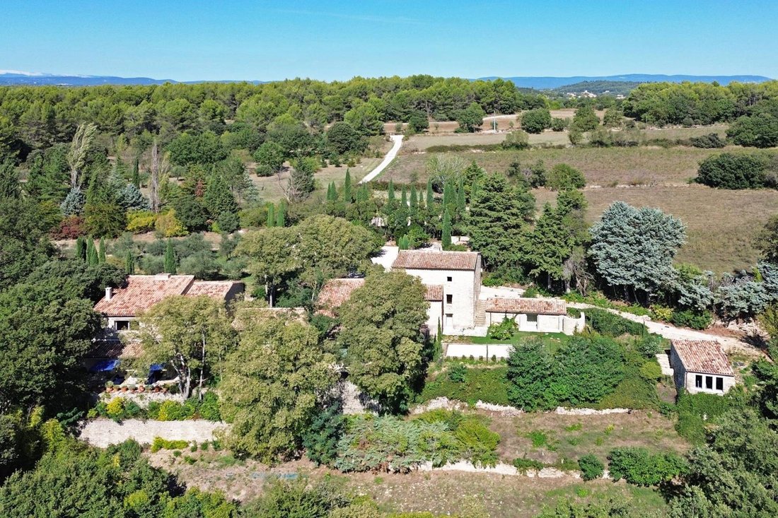 House in Castellet-en-Luberon, Provence-Alpes-Côte d'Azur, France 1 - 16256089