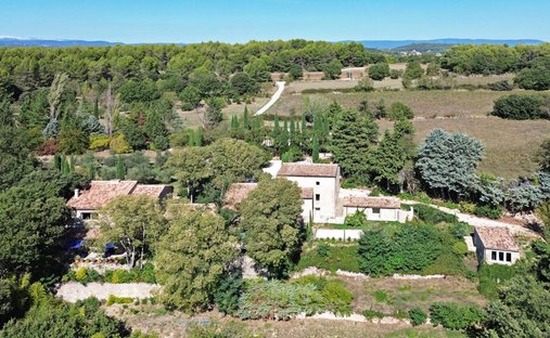 Casa en Castellet-en-Luberon, Provenza-Alpes-Costa Azul, Francia 1