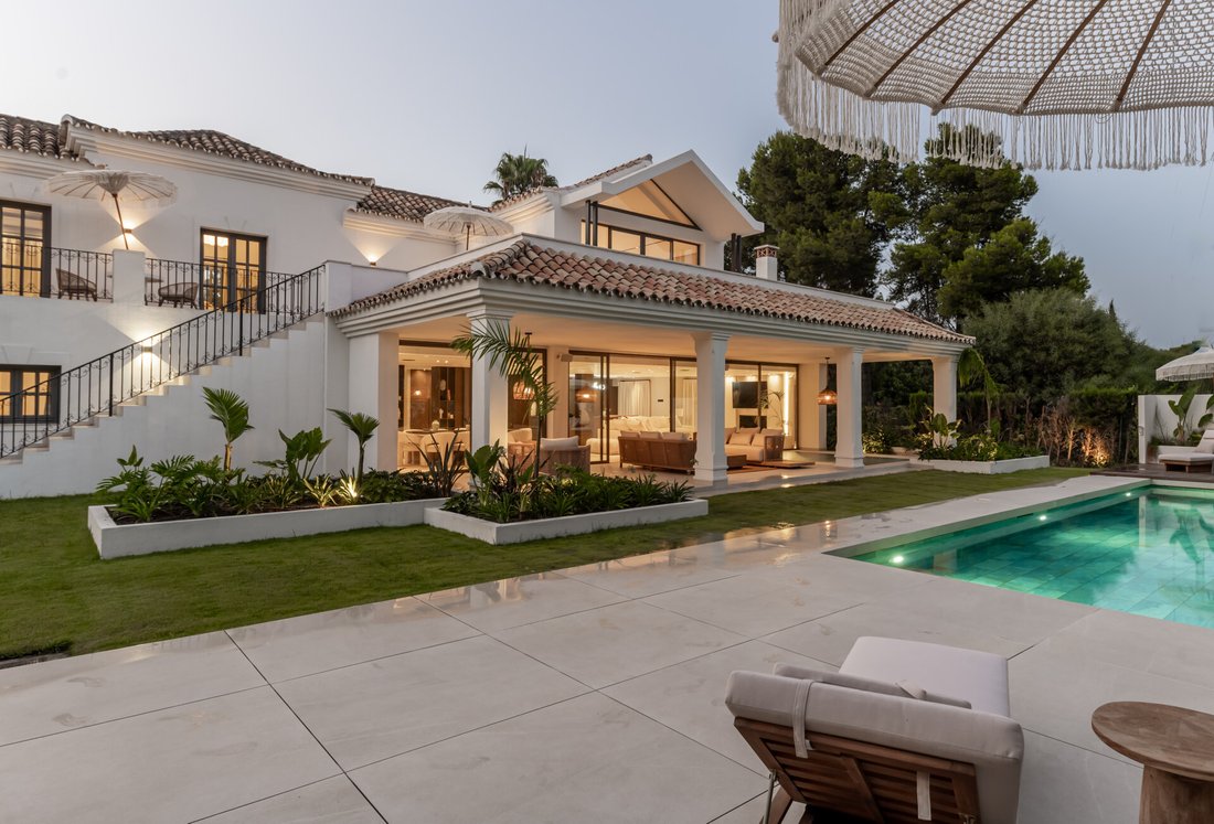 Villa in Estepona, Andalusia, Spain 1 - 16257860