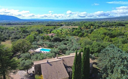 House in Gordes, Provence-Alpes-Côte d'Azur, France 1