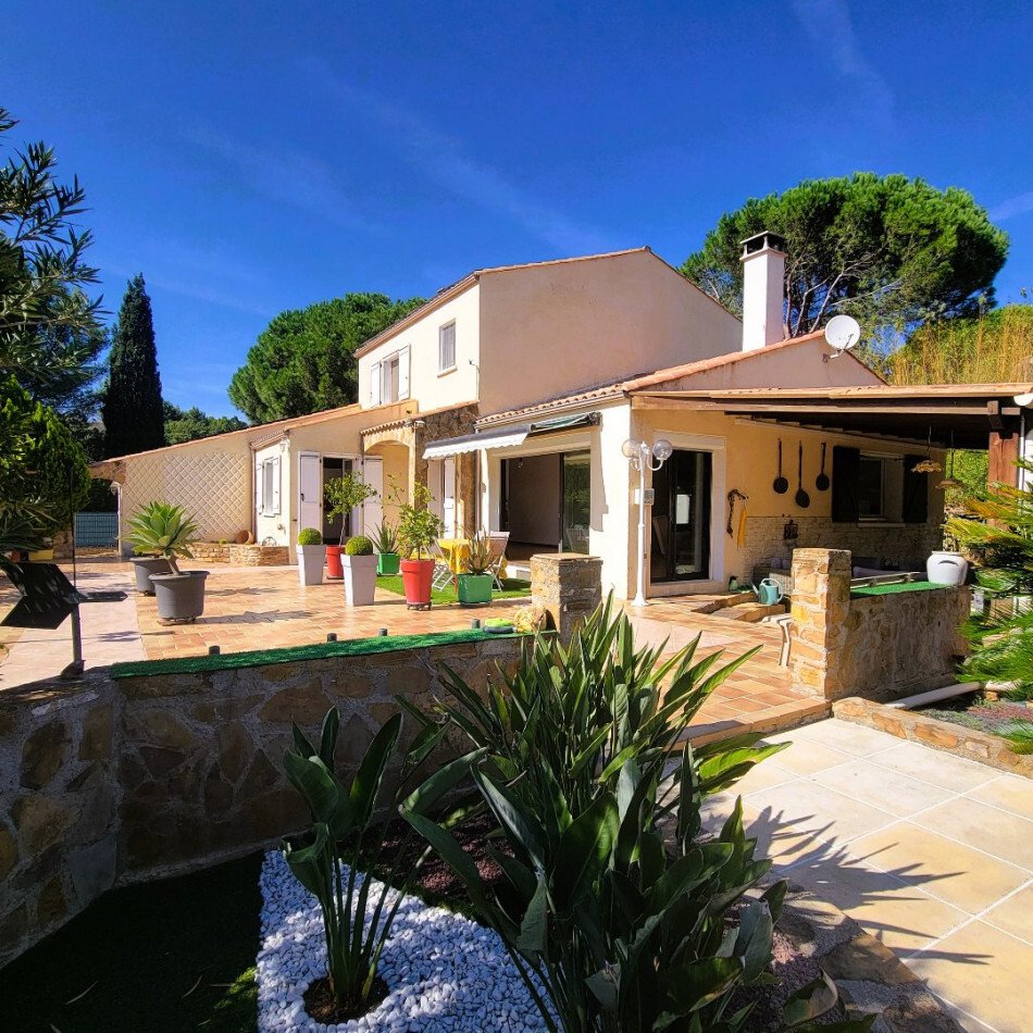 Villa in Centre Ville, Pezenas, France 2 - 16256320