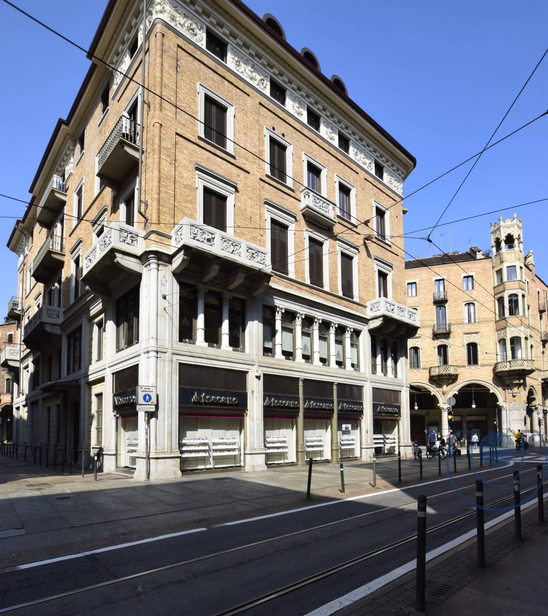 Apartment in Center, Turin, Piedmont 2 - 16258671