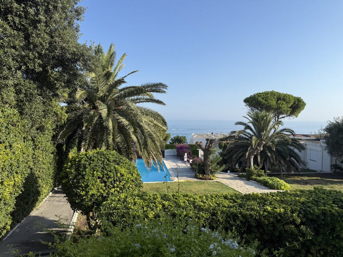 Villa in Espace Villeroy-Les Quilles, Sète, France 4 - 16221942