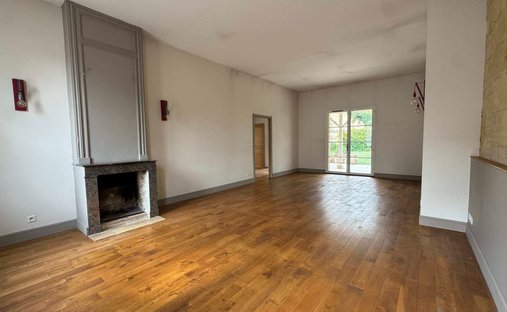 Stunning 19th Century Château Fully Renovated At The Gates Of Bordeaux