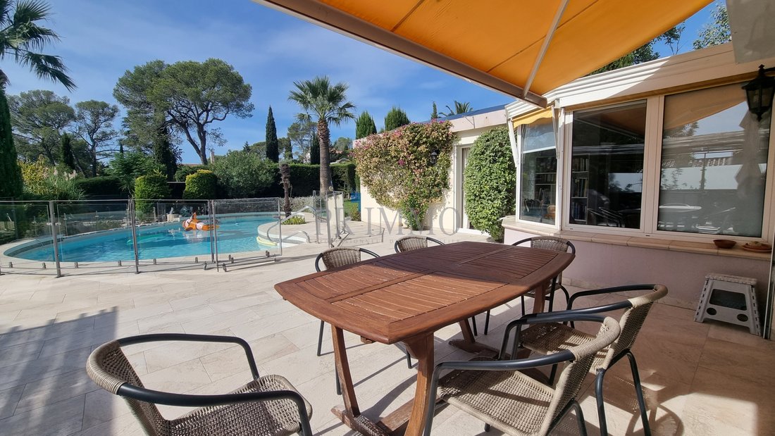 Villa in Le Dramont-Agay-Anthéor-Le Trayas, Saint-Raphaël, France 3 - 16257829