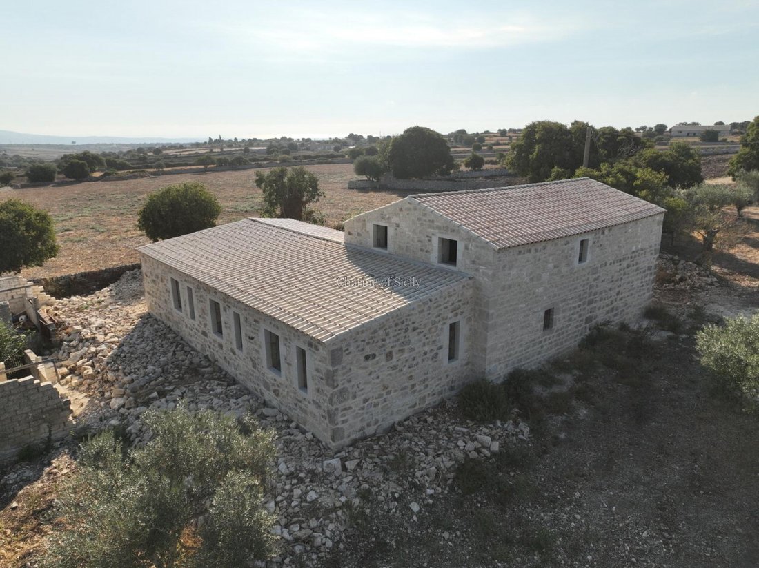 House in Cava d'Ispica - Pietre Nere, Modica, Sicily 2 - 16259290