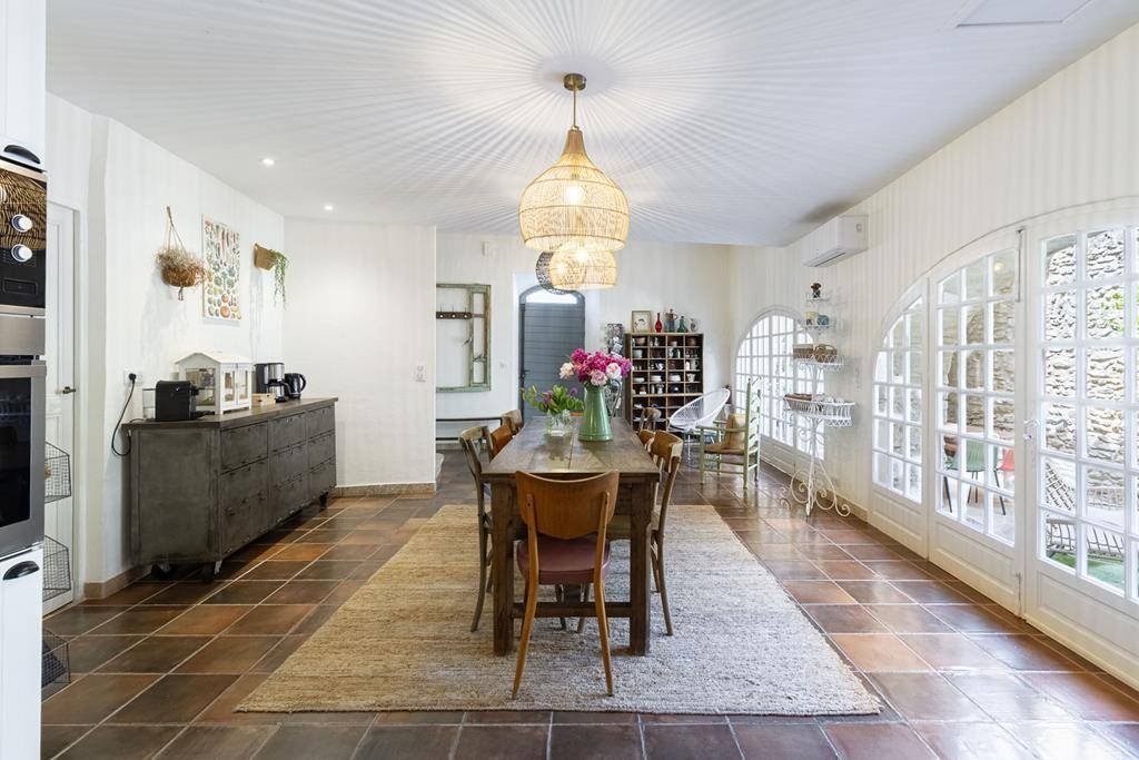 Appartamento a Nevons-strada di Apt, L'Isle-sur-la-Sorgue, Francia 5 - 16256349