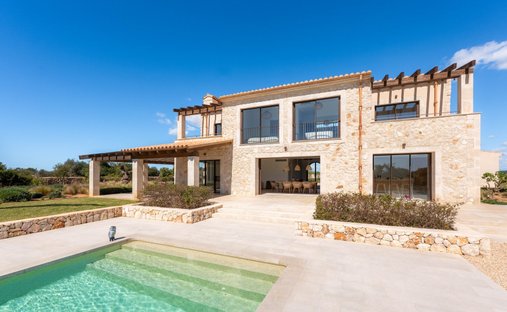 Country House in es Llombards, Santanyi, Balearic Islands 1