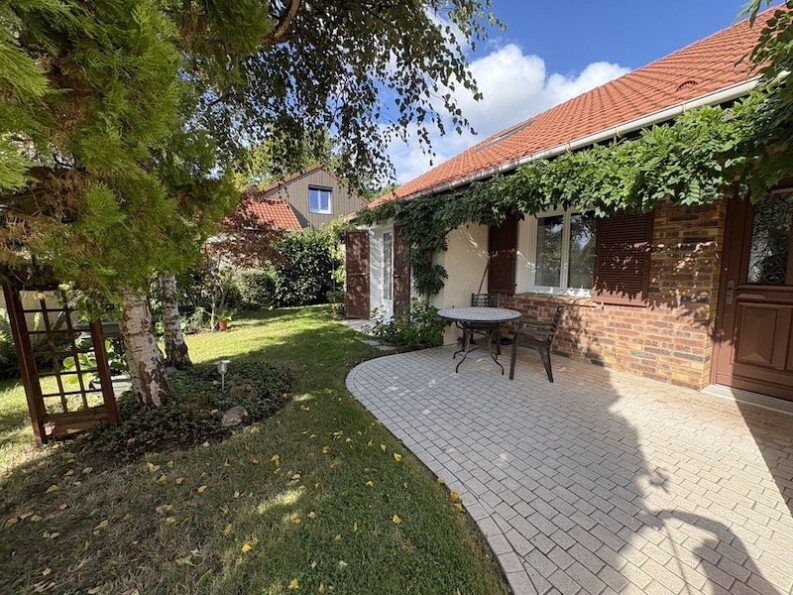 House in Choisel, Ile-de-France, France 2 - 16255650
