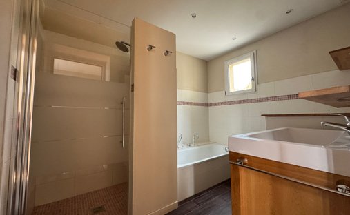 Stunning 19th Century Château Fully Renovated At The Gates Of Bordeaux