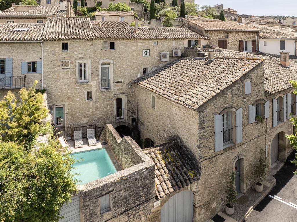 Appartamento a Nevons-strada di Apt, L'Isle-sur-la-Sorgue, Francia 1 - 16256349