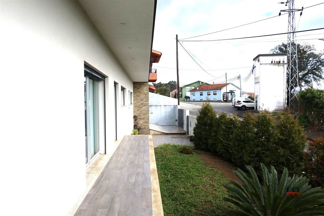 House in Gondomar (Sao Cosme), Valbom e Jovim, Porto District, Portugal 4 - 16257772