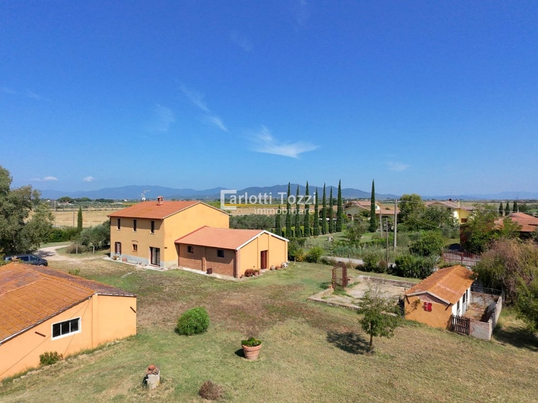 Country House in Principina a Terra, Grosseto, Italy 3 - 16255241