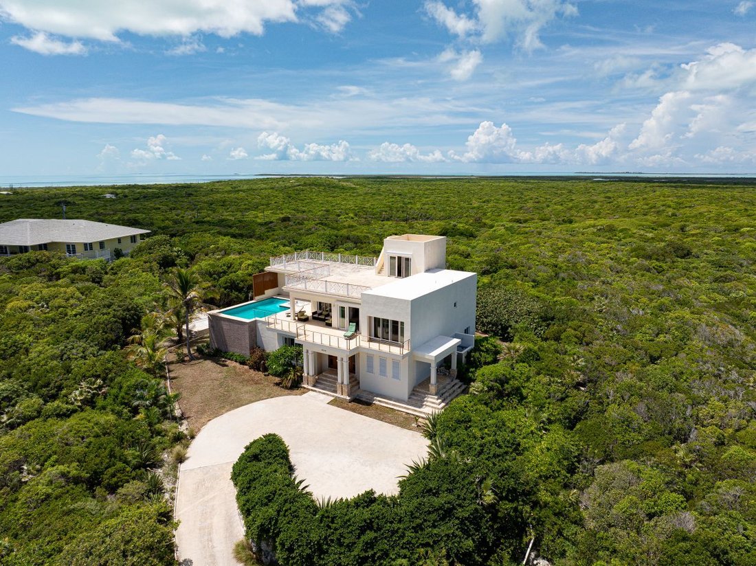 House in Stella Maris, Long Island, The Bahamas 1 - 13469269
