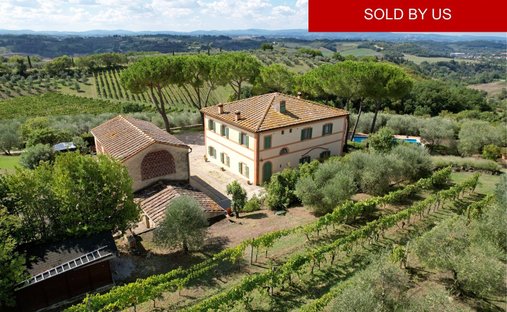 Villa in Castellina in Chianti, Tuscany, Italy 1