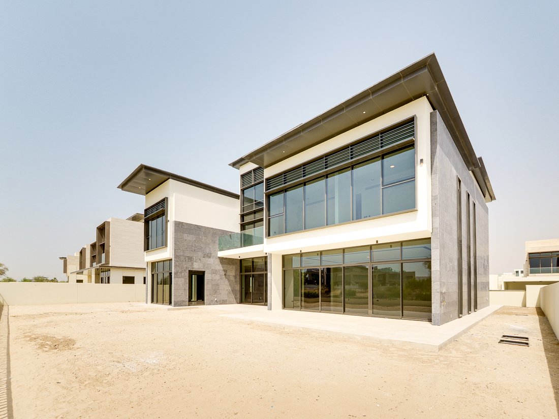 Villa in Hadaeq Sheikh Mohammed Bin Rashid, Dubai, United Arab Emirates 2 - 16260417