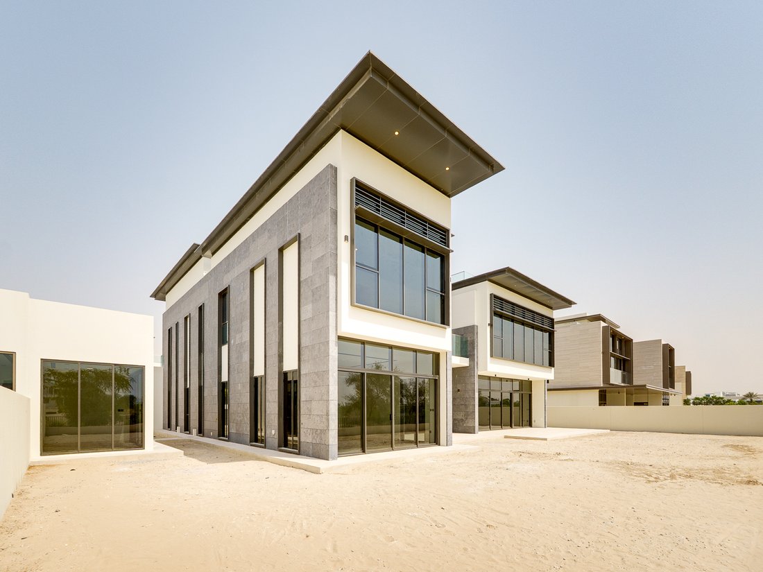 Villa in Hadaeq Sheikh Mohammed Bin Rashid, Dubai, United Arab Emirates 1 - 16260417