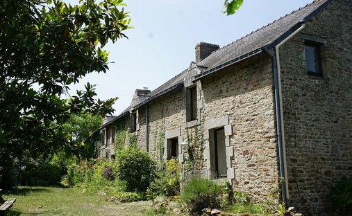 House in Ouest, Pluvigner, France 1