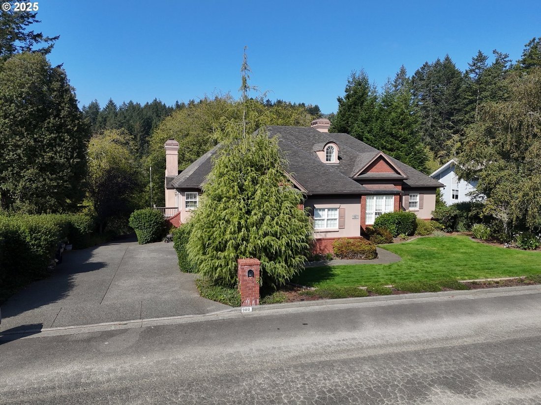 House in Brookings, Oregon, United States 3 - 16226891
