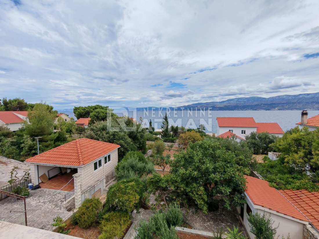 House in Splitska, Split-Dalmatia County, Croatia 1 - 16260643