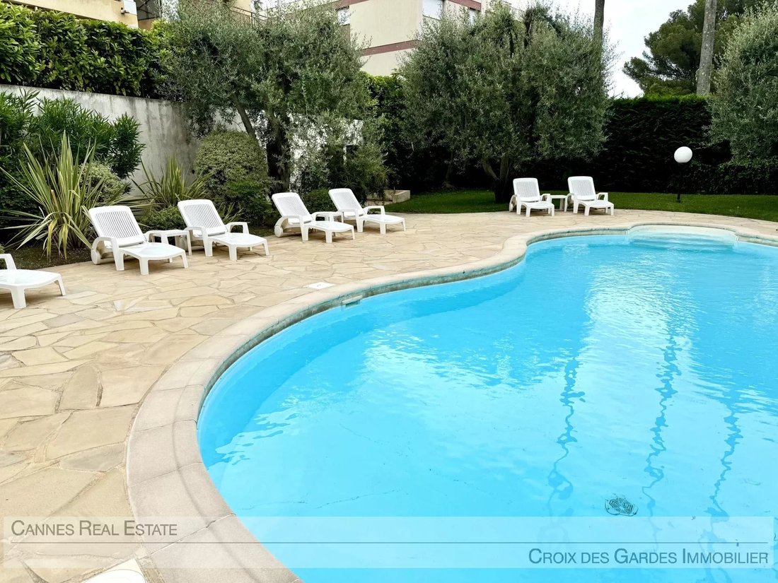 Apartment in Croix des Gardes, Cannes, France 2 - 16260001