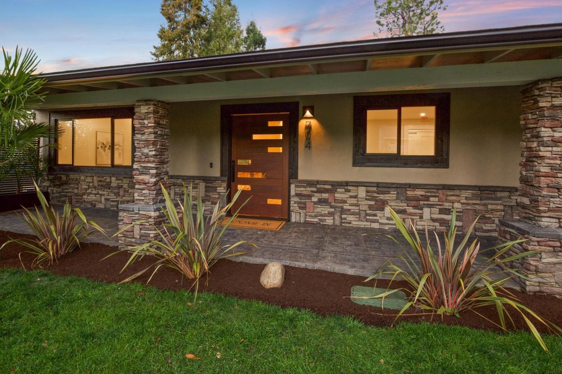 House in Ashland, Oregon, United States 1 - 16260446