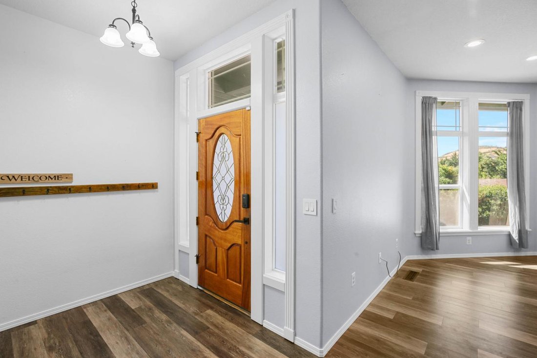House in Medford, Oregon, United States 2 - 16260452