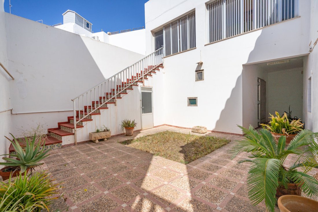 House in Ciutadella de Menorca, Balearic Islands, Spain 4 - 16260043