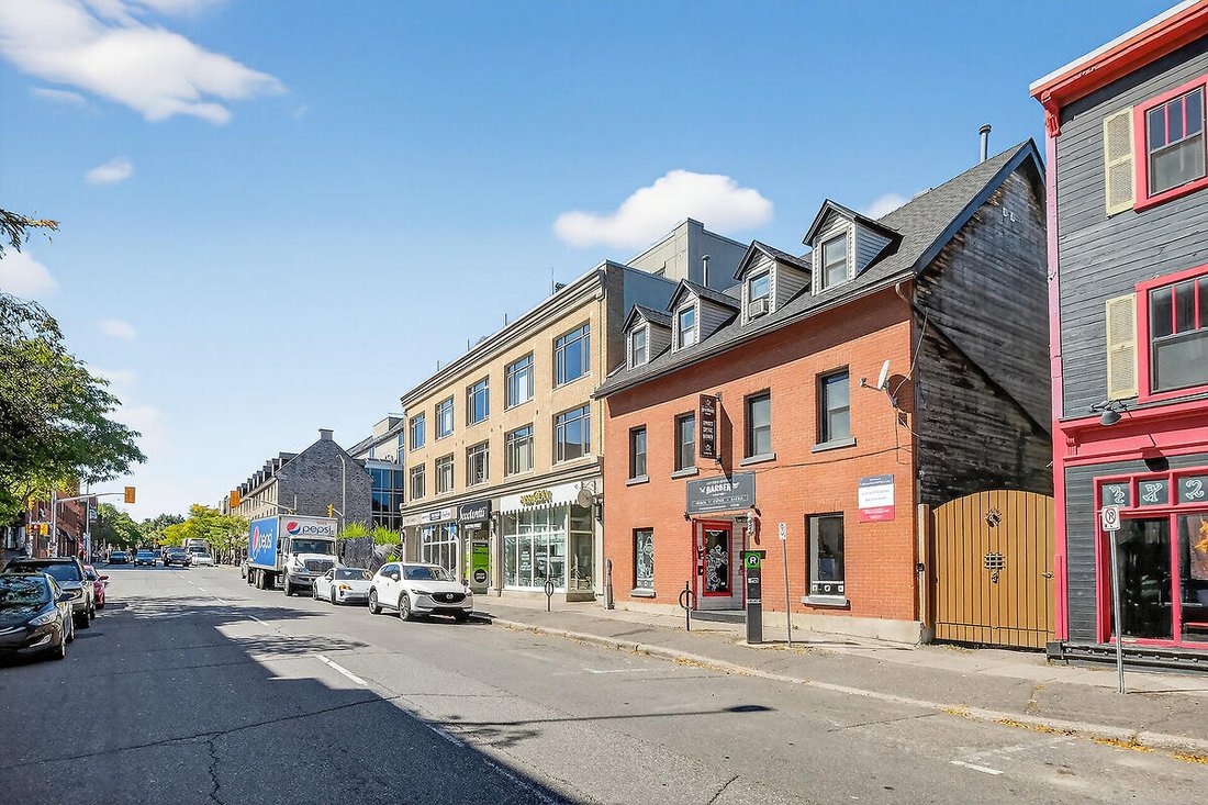 Otros en Ottawa, Ontario, Canadá 4 - 15807383