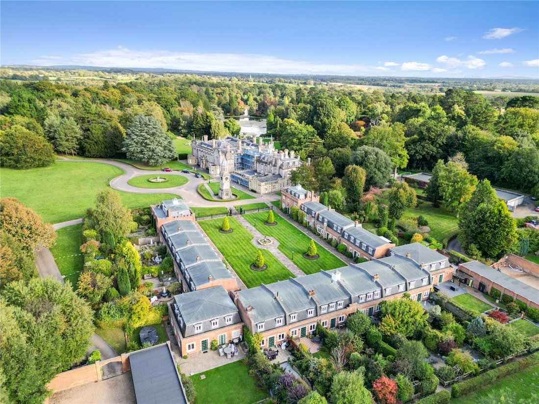 House in Sheffield Park, Fletching, England 1 - 16262225