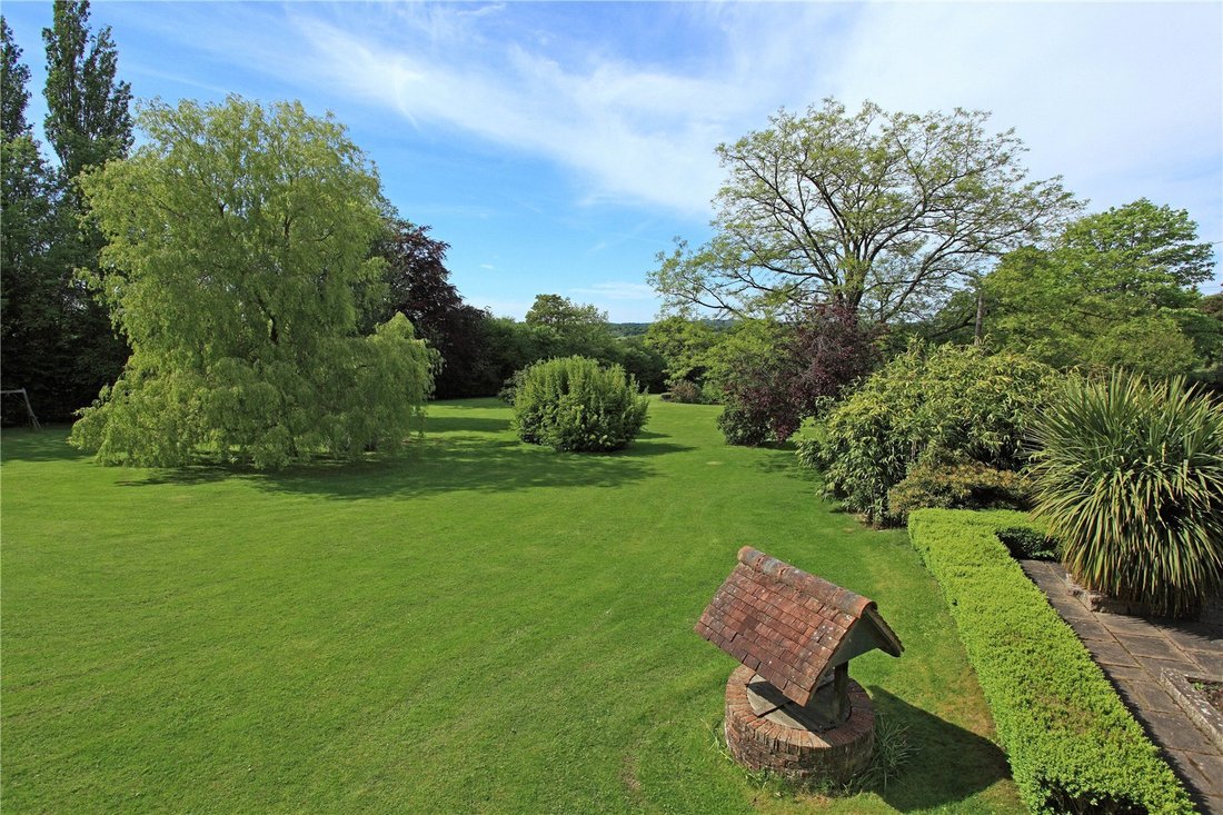 House in Balls Green, Hartfield, England 5 - 16262152