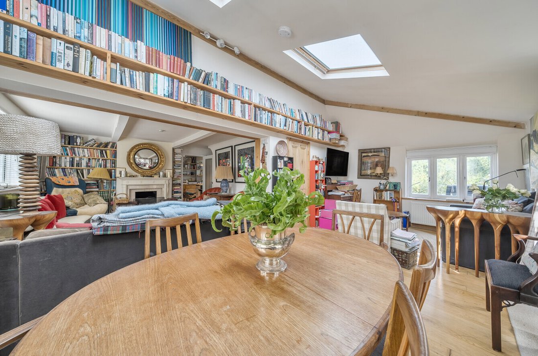 House in Forest Row, England 5 - 16262222