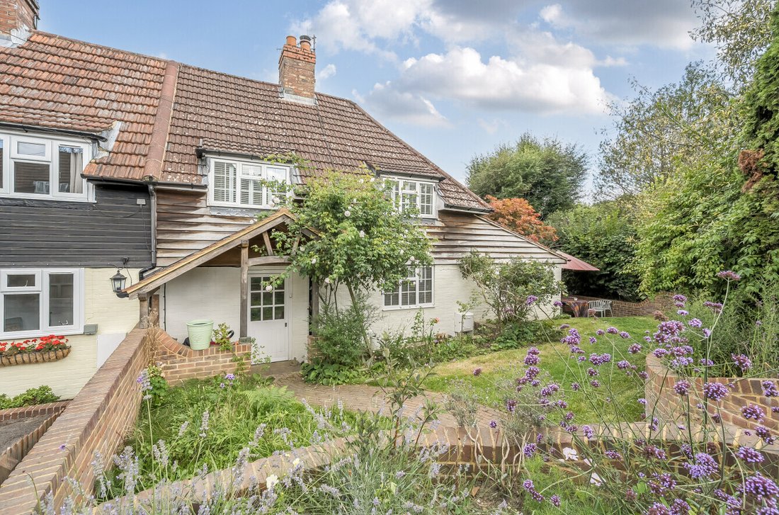 House in Forest Row, England 1 - 16262222
