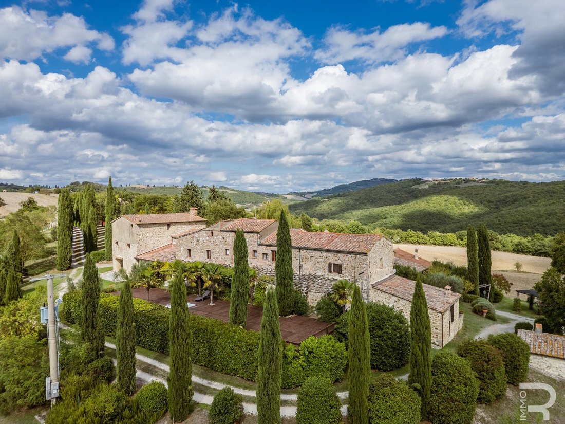 Farm Ranch in Radicondoli, Tuscany, Italy 3 - 16262423