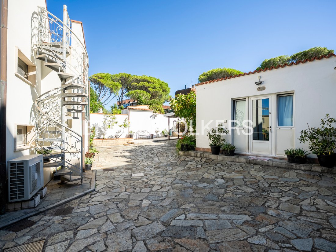 House in Banditella, Livorno, Tuscany 4 - 16262356