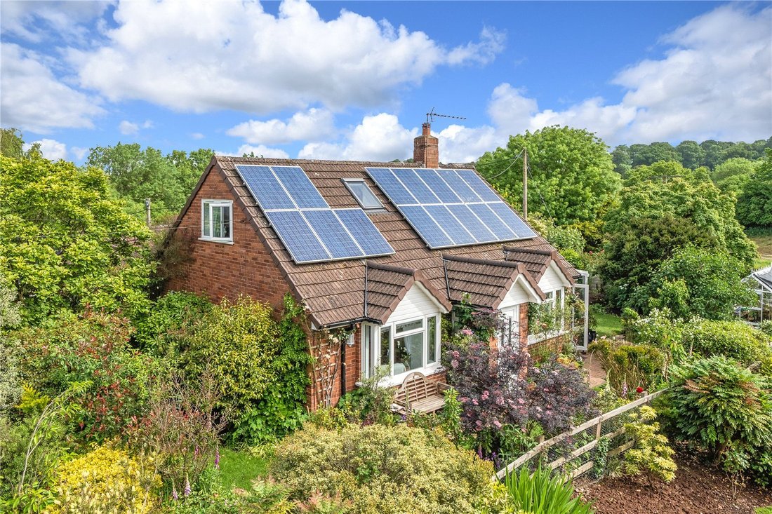 House in Talaton, England 1 - 16262232